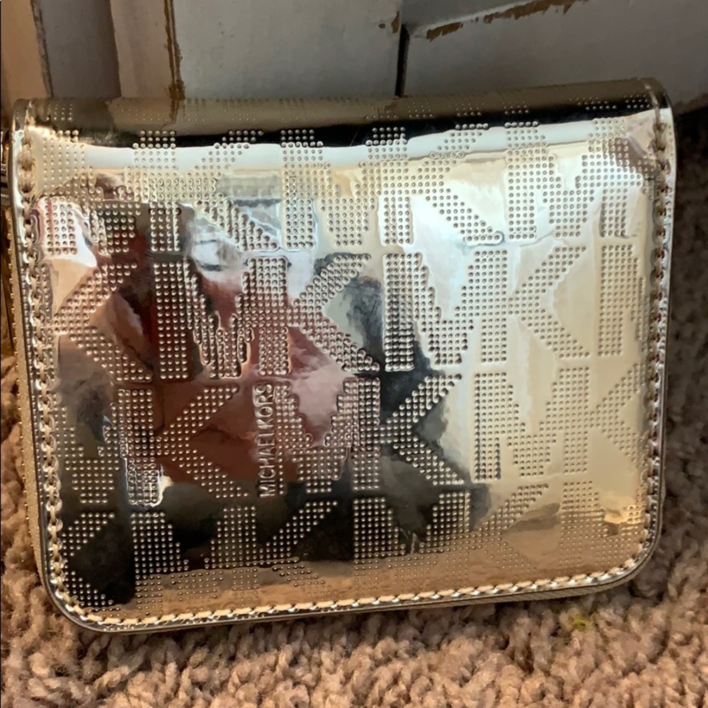 Micheal kors wallet